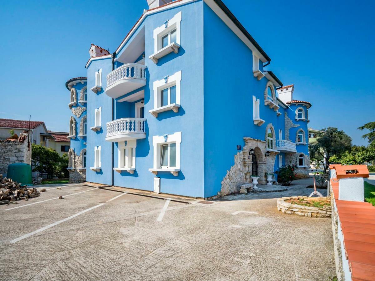Apartment Hilde Red-8 By Interhome เมดูลิน ภายนอก รูปภาพ