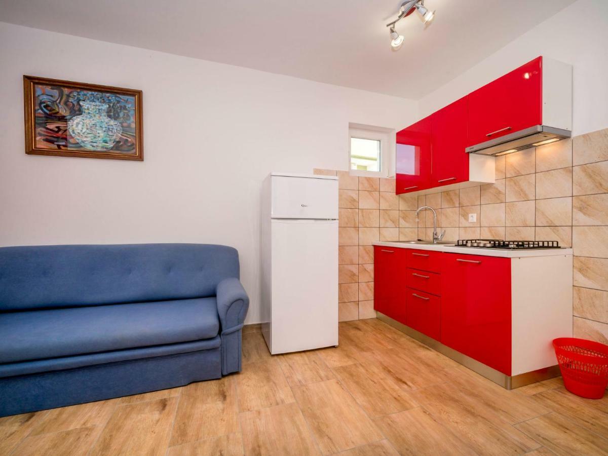 Apartment Hilde Red-8 By Interhome เมดูลิน ภายนอก รูปภาพ